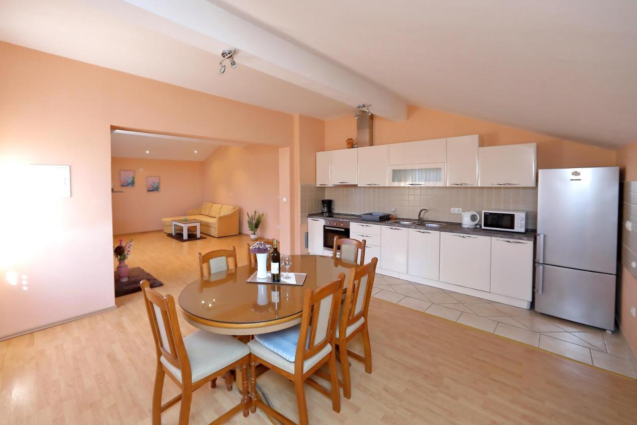 Apartmani Jagoda Bibinje Exterior photo