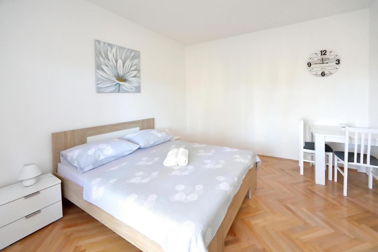 Apartmani Jagoda Bibinje Exterior photo